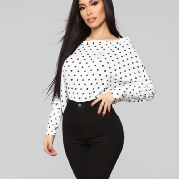 Fashionnova Bat sleeve off shoulder top - Picture 1 of 5